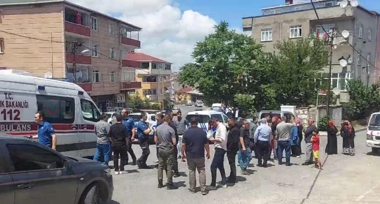 Sultanbeyli'de caddede yürüyen 13 yaşındaki çocuğa yorgun mermi isabet etti