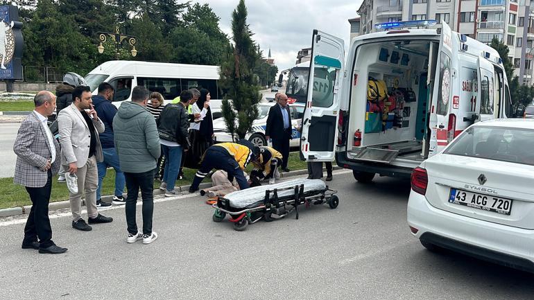 Motosikletin çarptığı Türkmen kız yaralandı; kardeşleri birbirine sarılıp ağladı