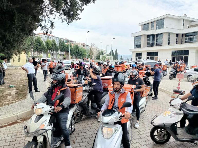 Motosiklet kazasında ölen Zeynel'i, motokurye arkadaşları konvoyla uğurladı