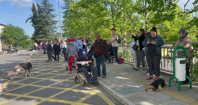 Trakya Üniversitesi Tıp Fakültesi Hastanesi çatısında yangın