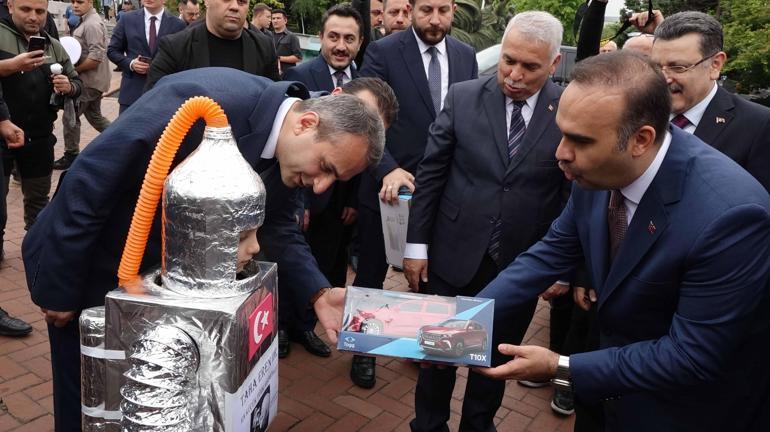 Bakan Kacır: Uluslararası Uzay Limanı’nı inşallah inşa edeceğiz