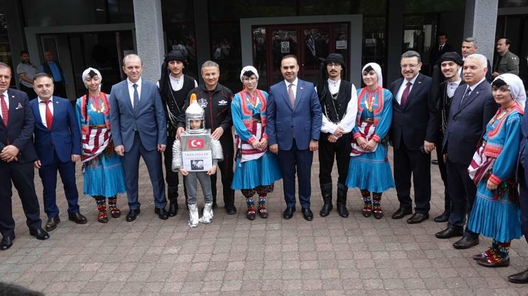 Bakan Kacır: Uluslararası Uzay Limanı’nı inşallah inşa edeceğiz