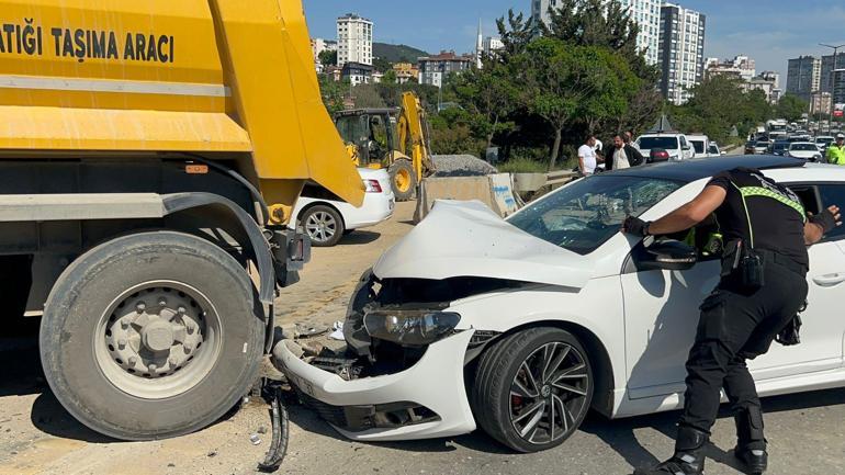 Kartal’da zincirleme kaza: 3 yaralı