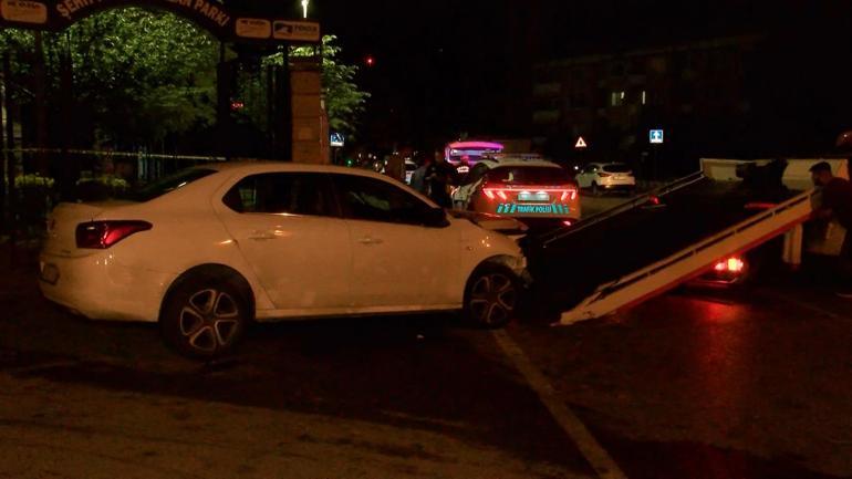 Pendik'te taksi ile otomobil çarpıştı: 2'si ağır 4 yaralı
