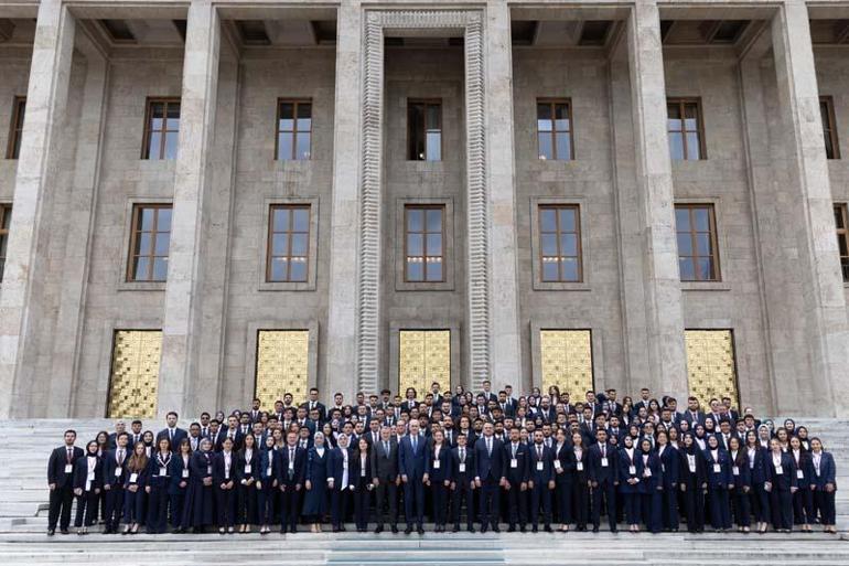 TBMM Başkanı Kurtulmuş, 81 ilden gençlerle bir araya geldi