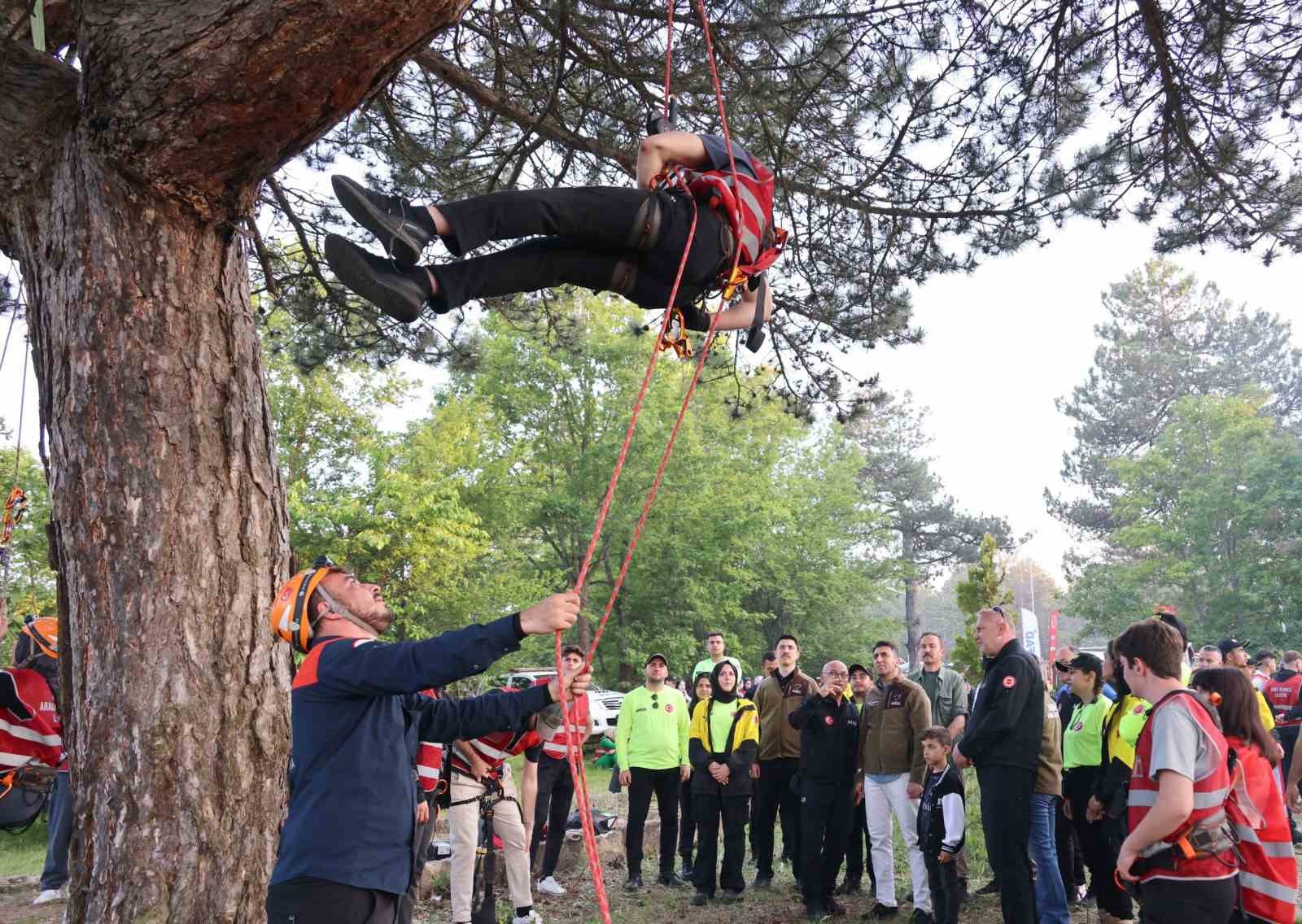 Gençlere afet eğitimi