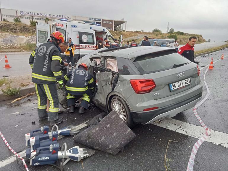 Karşı şeride geçen otomobilin çarptığı otomobildeki karı- kocayı ölüm ayırdı