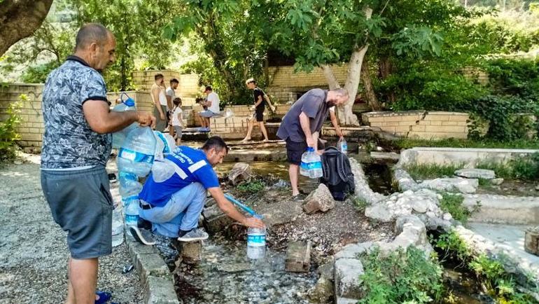 Damacana su fiyatı artınca membada sıra oluştu