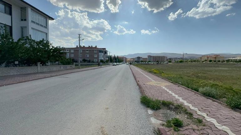 Başına termosla vurarak kurtulduğu bıçaklı taciz şüphelisi, 1,5 saat sonra bisiklet sürücüsünün ölümüne neden olmuş