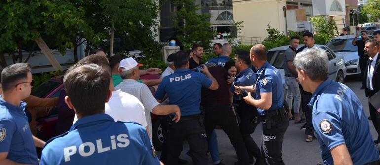 Kiracının çocukları evi yaktı, çıkan arbedede polis biber gazıyla müdahale etti