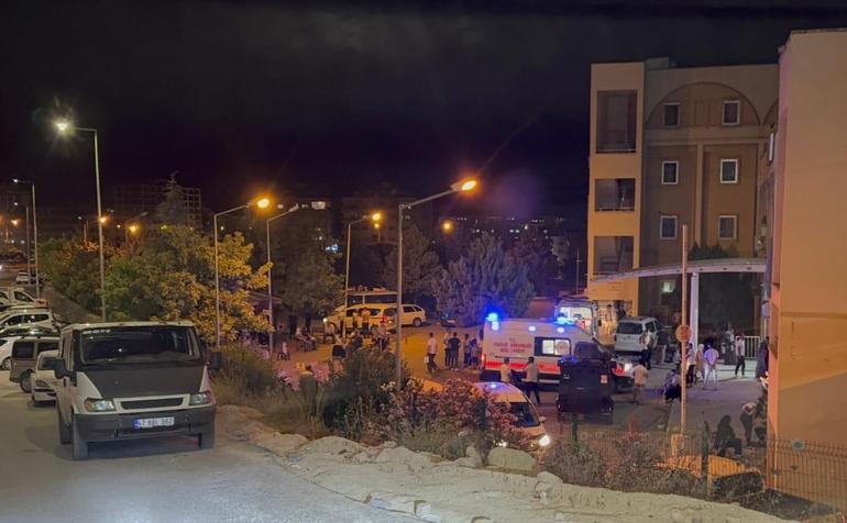 Mardin'de iki aile arasında taşlı, sopalı, silahlı kavga: 10 yaralı