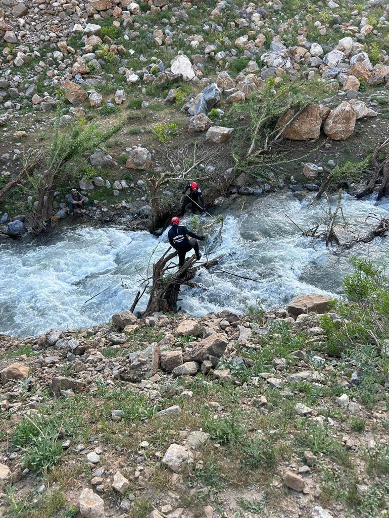 Van'da kayıp 4 yaşındaki çocuğun cansız bedeni bulundu