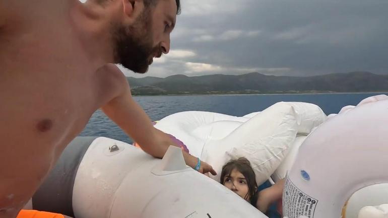 Salda Gölü'nde açığa sürüklenen Ayşe Sıla ile kendisini botla kurtaran sosyal medya ünlüsü, bir araya geldi