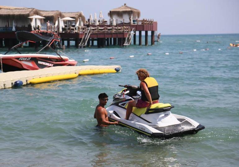 Jet ski'de ehliyet aranmıyor, can yeleksiz ve yüzme bilmeyenlere yasak