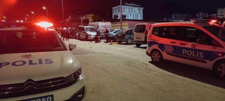 Malatya'da husumetli akrabalar arasında düğünde silahlı kavga; baba öldü, oğlu yaralı