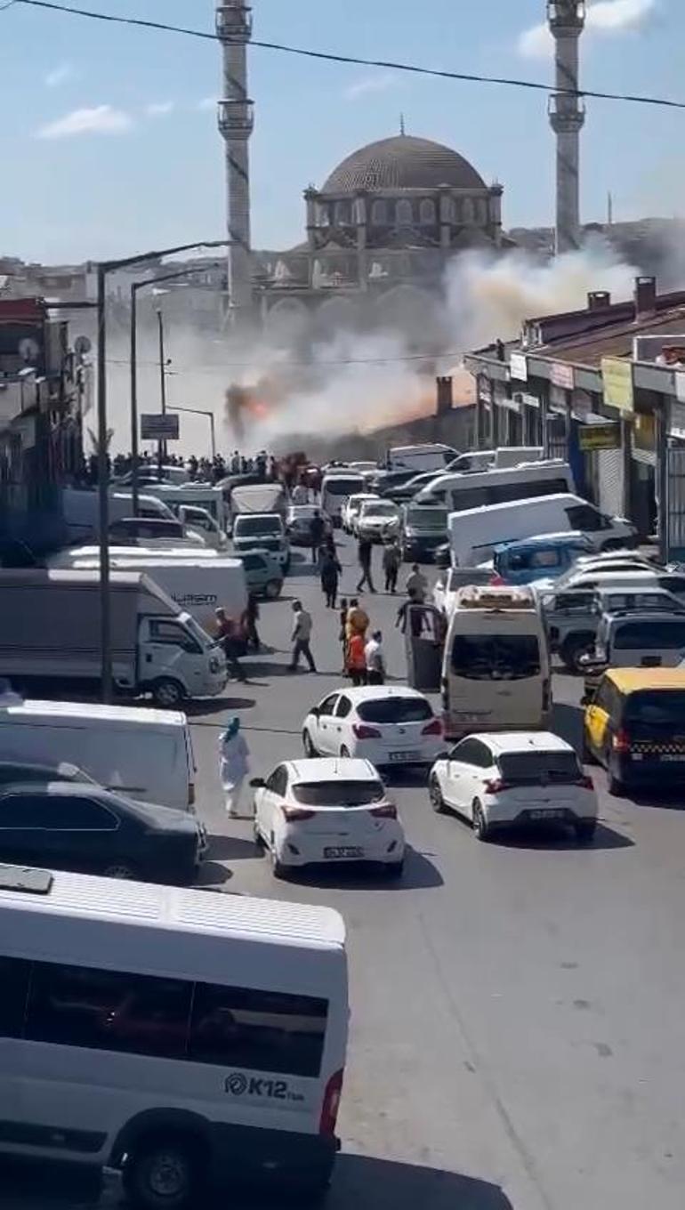 Sultangazi'de sanayi sitesinde yangın