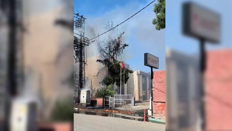 Şanlıurfa'da trafo alev alev yandı; o anlar kamerada