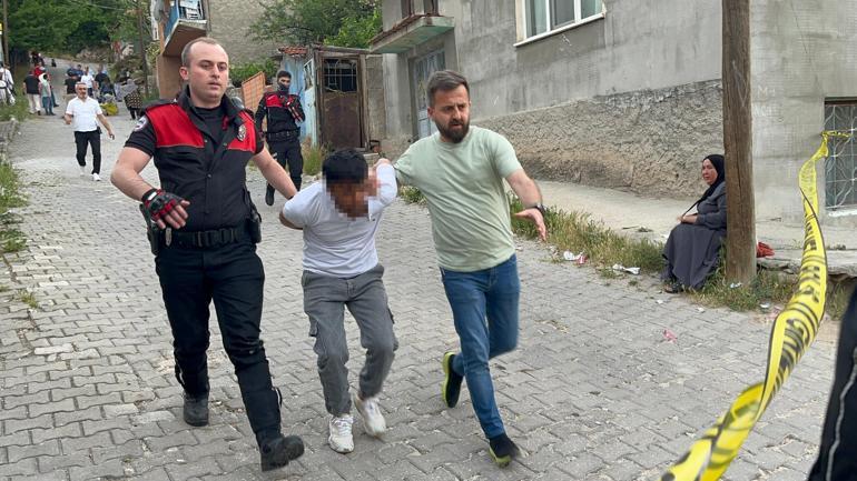 Eskişehir'de Afgan uyruklu aileler arasında bıçaklı 'çocuk' kavgası; 2'si ağır 3 yaralı