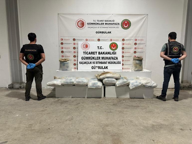 Gürbulak Gümrük Kapısı’nda TIR'da 240 kilo eroin ele geçirildi