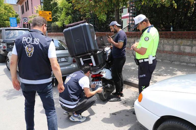 Ehliyetsiz motosiklet kullanırken yakalandı; 'Ceza yazılmasın diye kaçmaya çalıştım, olmadı' dedi