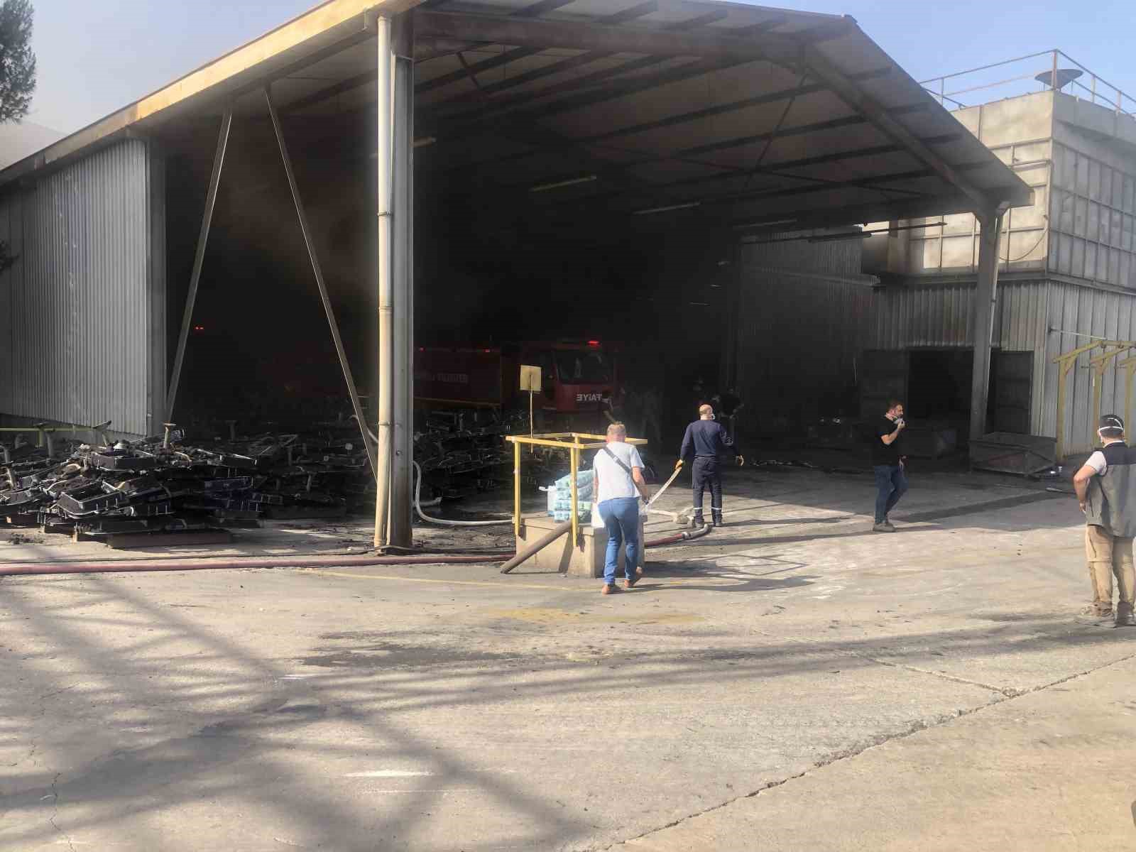 Bilecik’te fabrikada çıkan yangın söndürüldü
