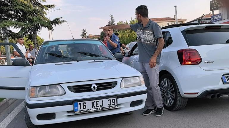 4 ay önce alkollü araç kullanmaktan ehliyetine el konulan sürücü, alkollü kaza yaptı