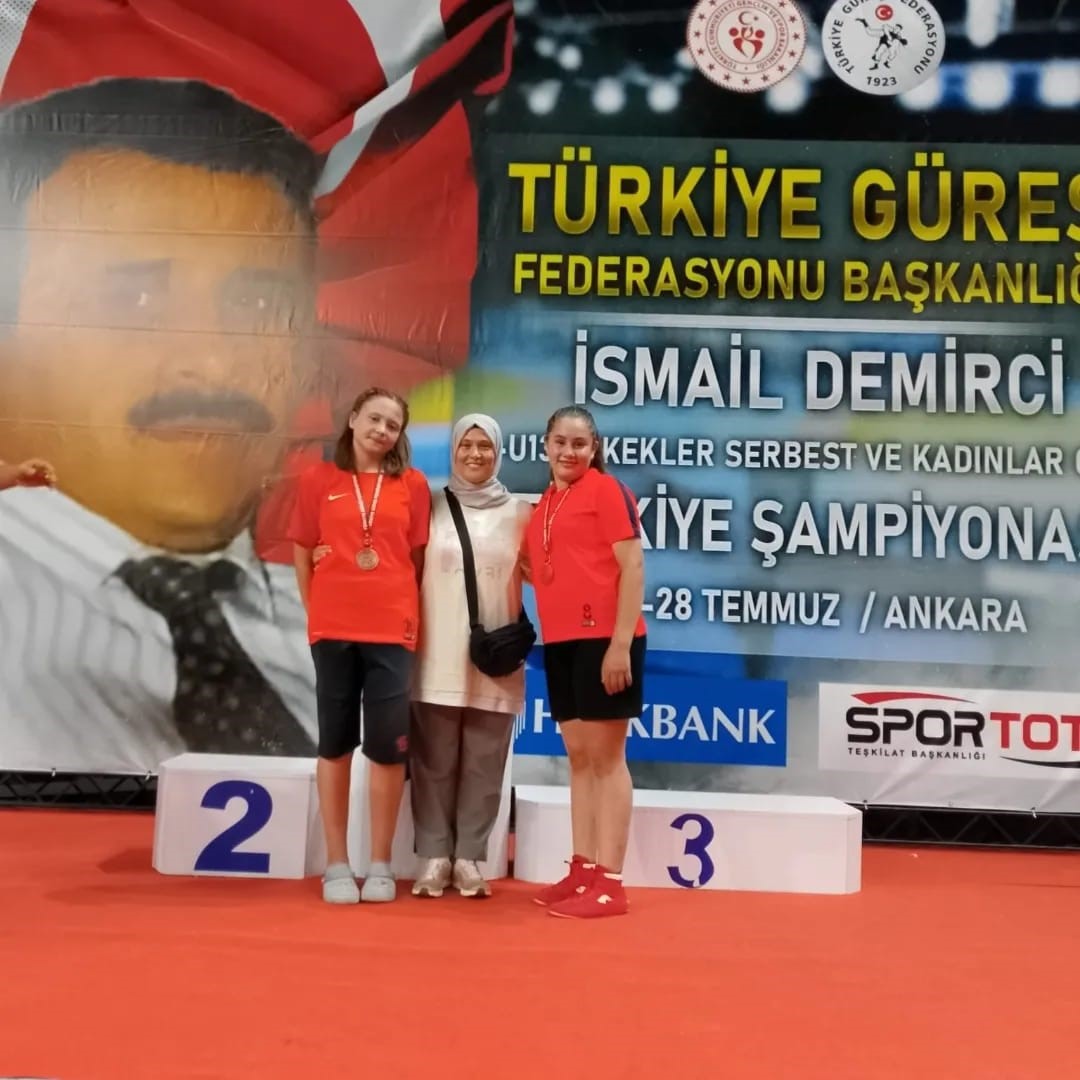 U-11 ve U-13 Türkiye Güreş Şampiyonası sona erdi