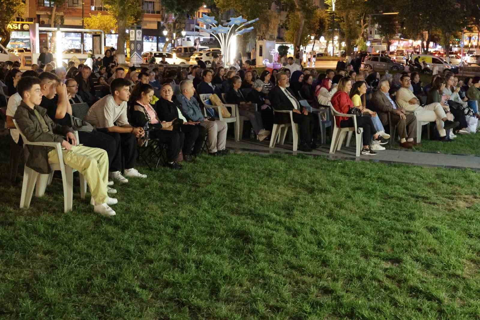 Anadolu’nun sesi Kütahya’da yankılandı