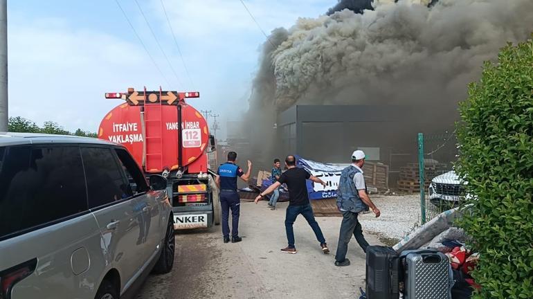 İznik’te soğuk hava deposunda yangın