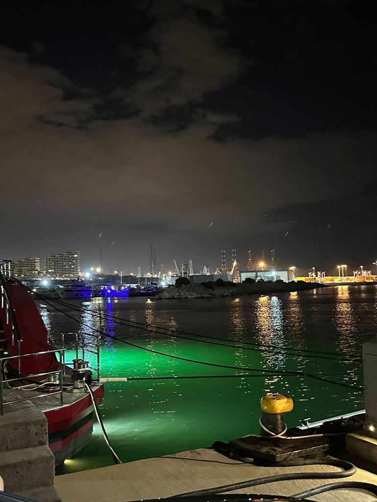 Beylikdüzü marinada bot ile tekne çarpıştı; denize düşen kişi hayatını kaybetti