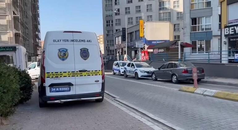 Esenyurt'ta 'Pencereden kadını atıyorlar' ihbarına giden polis evde kadın cesediyle karşılaştı