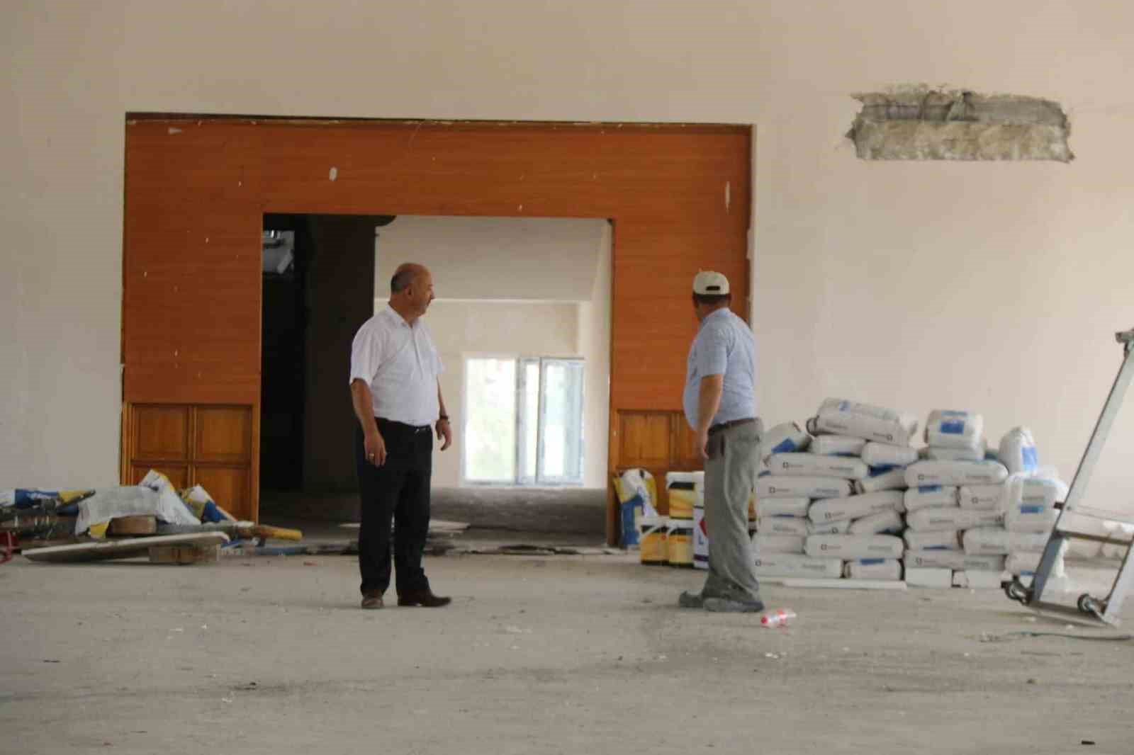 Kütahya Şehit Selim Cansız Anadolu İmam Hatip Lisesi’nde güçlendirme çalışması