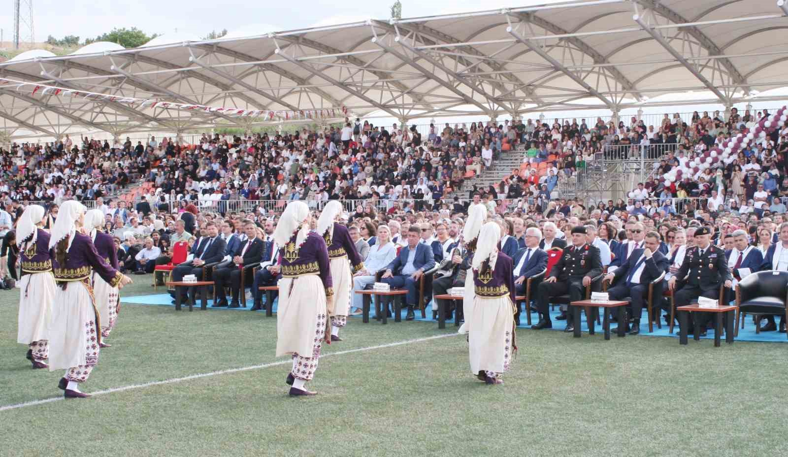 Bilecik’te mezuniyet coşkusu yaşandı