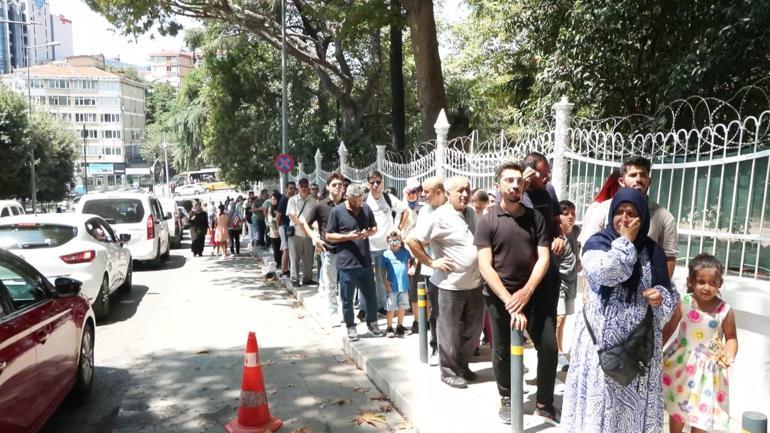 Yıldız Sarayı'nda haftasonu yoğunluğu