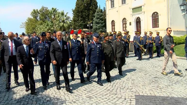 Eski Hava Kuvvetleri Komutanı Halil Sözer son yolculuğuna uğurlandı