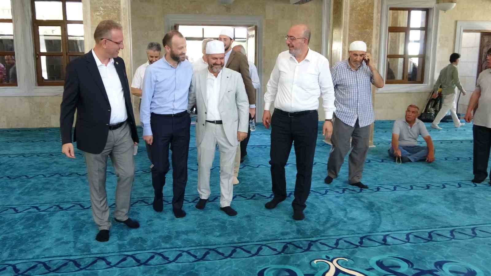 Kütahya’da Kevser Camii ibadete açıldı