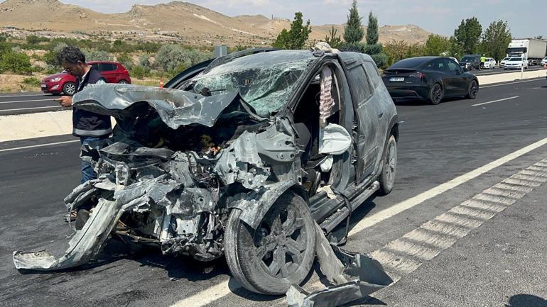 Nevşehir'de minibüs ile cip çarpıştı: 1'i ağır, 14 yaralı