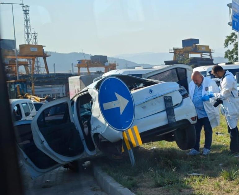 Polisten kaçarken kaza yaptı, kullandığı çalıntı otomobilde uyuşturucu çıktı