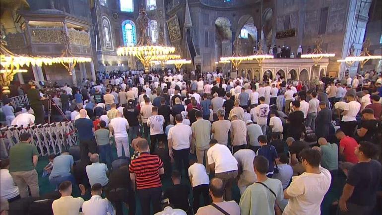 Ayasofya Camii'nde İsmail Haniye için gıyabi cenaze namazı