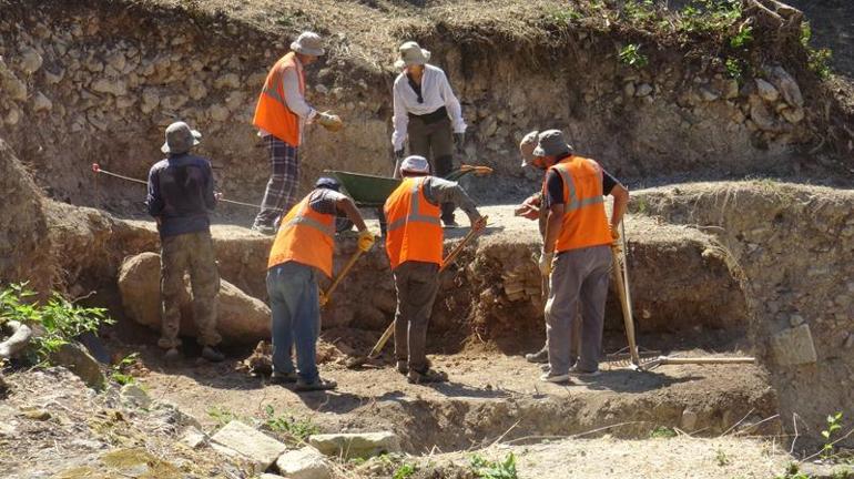 Polonya Büyükelçisi, Bathonea Antik Liman Kenti’nde