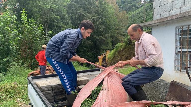 Çay hasadında heyelandan son anda kurtulmuş