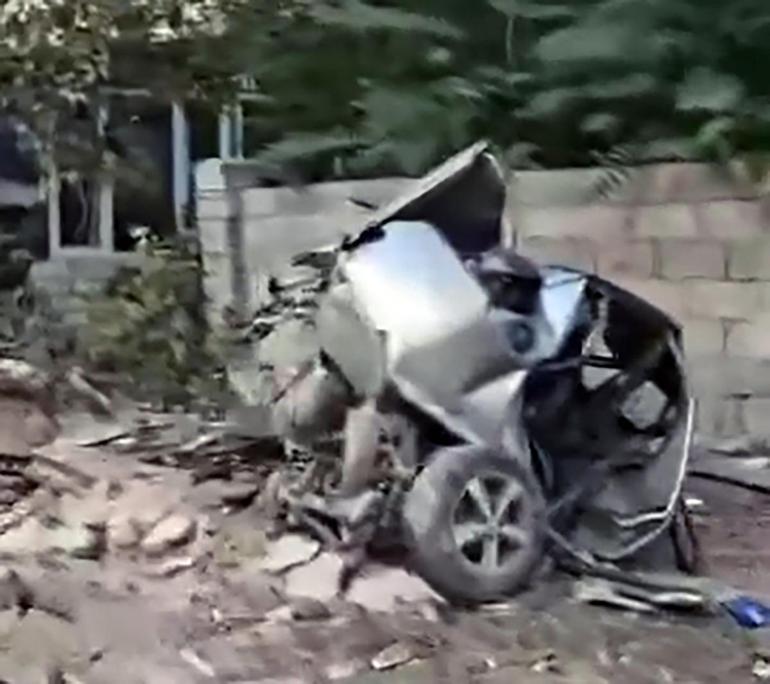 Hatay'da freni tutmayan hafriyat kamyonu 7 araca çarptı: 5 yaralı