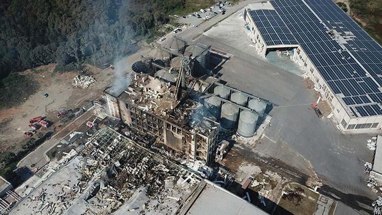 Hendek'te, 1 kişinin öldüğü, 30 kişinin yaralandığı makarna fabrikasında soğutma çalışması