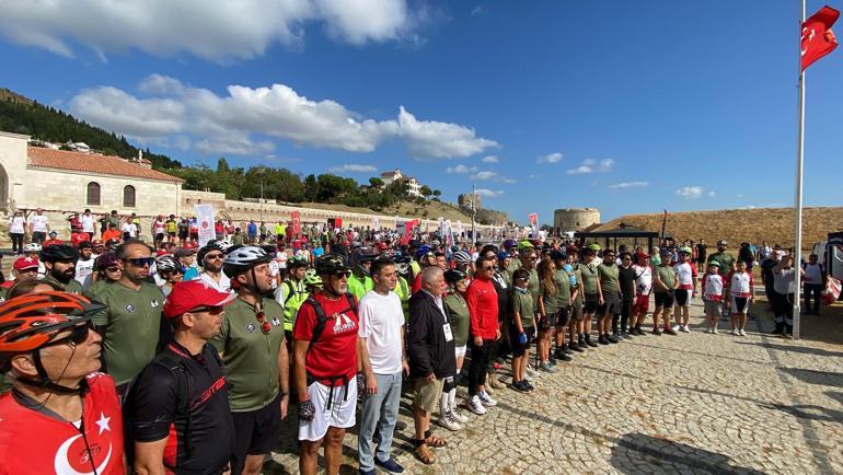 Çanakkale'de pedallar 'Şehitlere Saygı' için çevriliyor