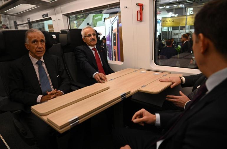 Bakan Uraloğlu’dan InnoTrans 2024’te görüşmeler