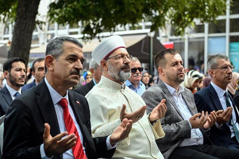 Diyanet İşleri Başkanı Erbaş: Kur'an ahlakını yeni nesillere anlatmak zorundayız