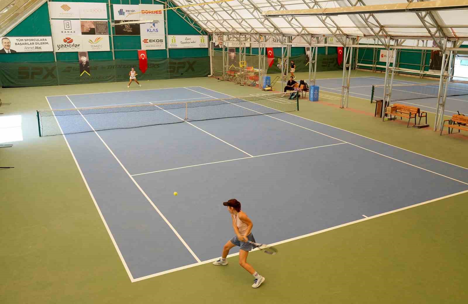 Tenis kupası turnuvasının kazananları belli oldu