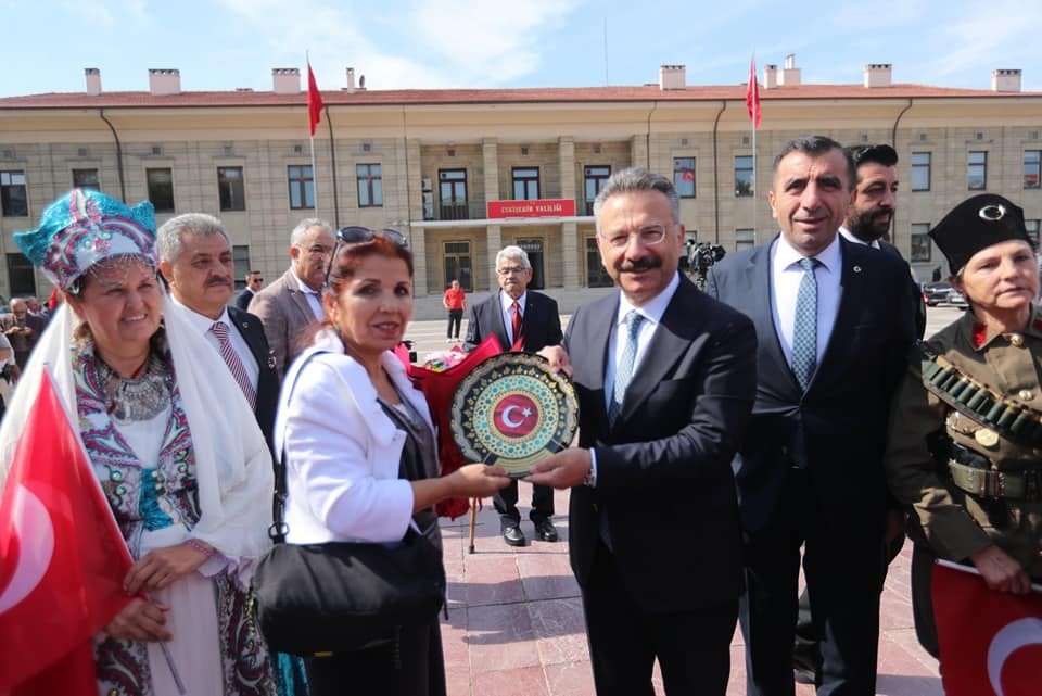 Eskişehir’de ‘Bacıyan-ı Rum Fatma Bacı’ tarihi drama tiyatro oyunu ilgi gördü