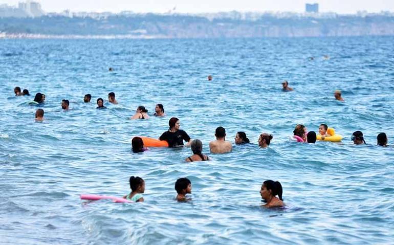 Antalya'da yazdan kalma günler