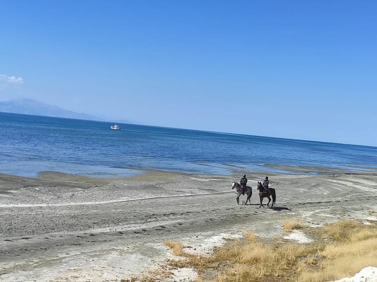 Kayıp üniversiteli Rojin'i arama çalışmalarında 3'üncü gün